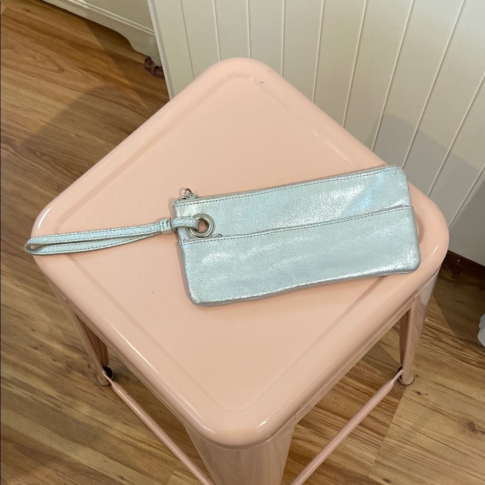 OLD NAVY silver crackle leather wristlet